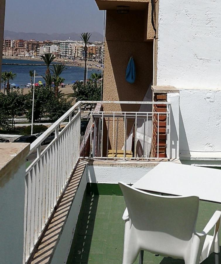 Estudio La Colonia Águilas Eksteriør billede